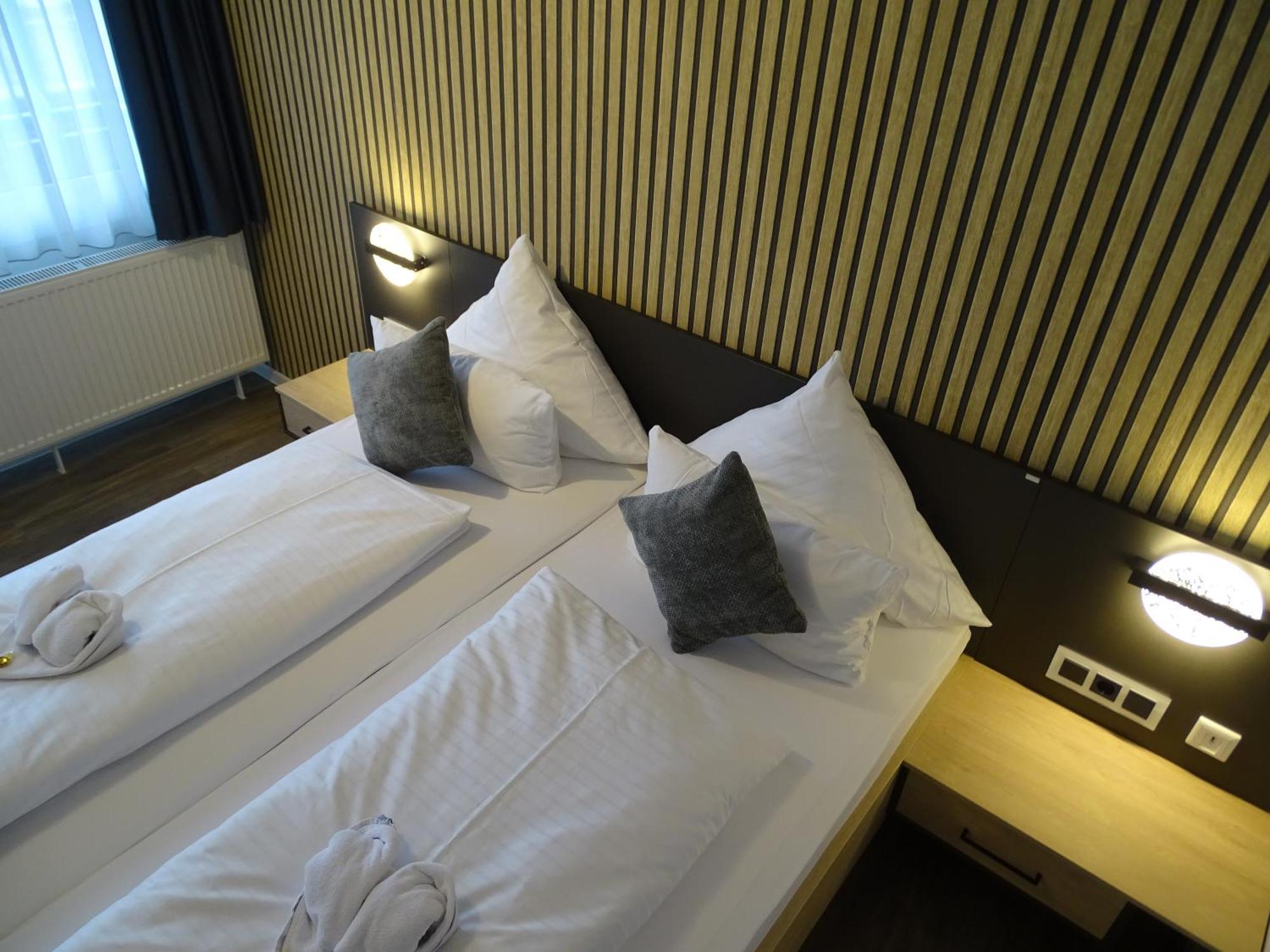 Hotel Zur Therme Westernkotten Extérieur photo